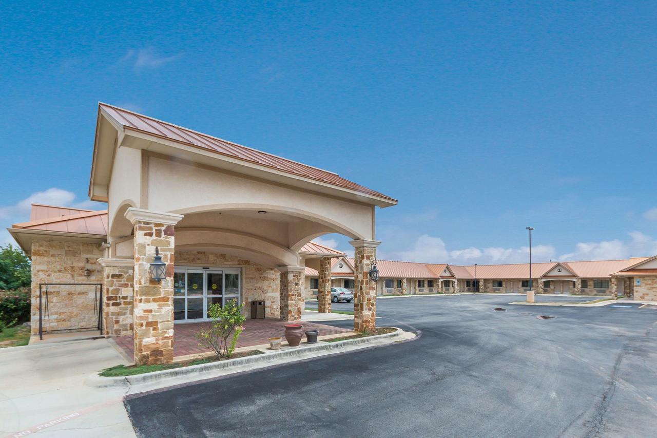 Motel 6 Floresville Esterno foto